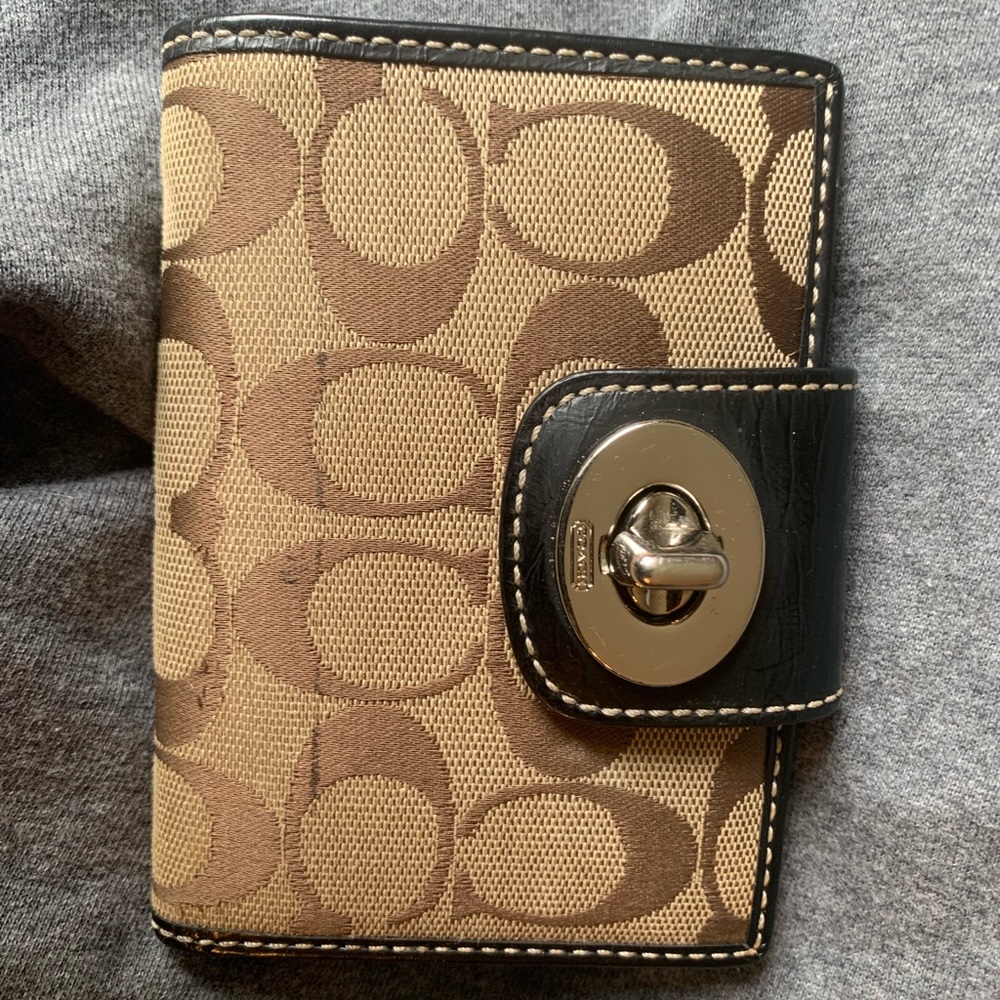 Coach wallet
